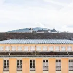 - Le 10 阿讷西